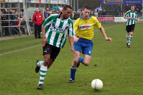 Staphorst - SC. Genemuiden (Foto Helmich Lubberts).