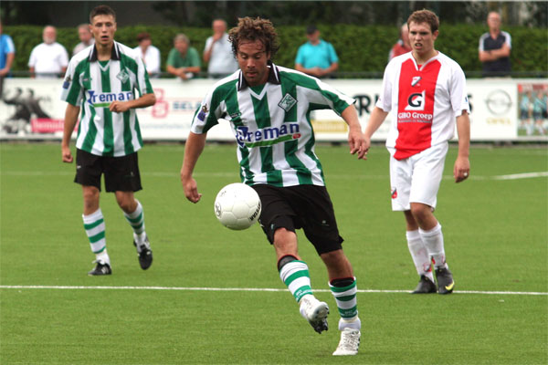 Sc. Genemuiden - Flevo Boys Emmeloord (Foto Helmich Lubberts).