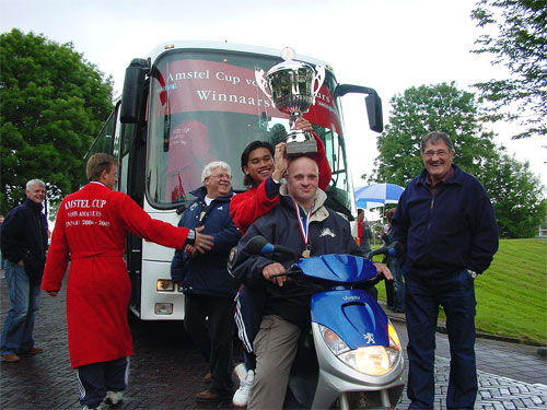 Sc. Genemuiden winnaar Amstelcup 2005 (klilk op foto om terug te gaan naar de index)