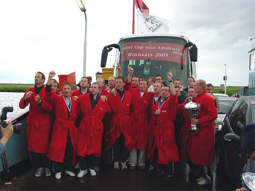 Sc. Genemuiden winnaar Amstelcup 2005 (klilk op foto om terug te gaan naar de index)