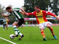006 CSV Apeldoorn Genemuiden  17-10-2015: Voetbal: CSV Apeldoorn v SC Genemuiden: Apeldoorn/Jacco Riemens (l) of Genemuiden, Jeremy Jonker (r) of CSV Apeldoorn/Hoofdklasse C