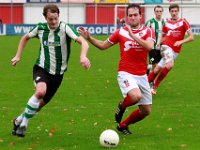 008 Harkemase Boys Genemuiden  07-11-2015: Voetbal: Harkemase Boys v SC Genemuiden: Harkema/Stef van der Velden (l) of Genemuiden, Henny Boulus (r) of Harkema/Hoofdklasse C
