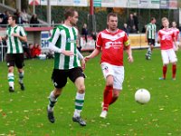 019 Harkemase Boys Genemuiden  07-11-2015: Voetbal: Harkemase Boys v SC Genemuiden: Harkema/Gieljan Tissingh (l) of Genemuiden, Oebele Schokker (r) of Harkema/Hoofdklasse C