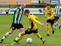 005 Genemuiden VEV'67  21-11-2015: Voetbal: SC Genemuiden v VEV 67: Genemuiden/Martijn Jansen (l) of Genemuiden, Rick Schuring (m), Marwin van Wijk (r) of VEV'67/Beker District Noord