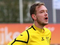 012 Genemuiden VEV'67  21-11-2015: Voetbal: SC Genemuiden v VEV 67: Genemuiden/Cedric Eeuwema of VEV'67/Beker District Noord