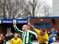 004 Staphorst Genemuiden  12-12-2015: Voetbal: Staphorst v SC Genemuiden: Staphorst/Mike vd Kooy (l) of Genemuiden, Rob Mijnheer (r) of Staphorst/Hoofdklasse C zaterdagamatueuvoetbal