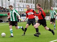 005 2016 Genemuiden Hardegarijp  06-02-2016: Voetbal: SC Genemuiden v Hardegarijp: Genemuiden/Sijmon Eenkhoorn (l) of Genemuiden (l), Martijn Bakker (m), Tjeerd Rijpma (r) of Hardegarijp/KNVB districtsbeker Noord