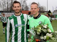 007 2016 Genemuiden ACV  20-02-2016: Voetbal: SC Genemuiden v ACV: Genemuiden/ Anne van der Kolk (l), Albert Flier (r) of Genemuiden /Hoofdklasse C zaterdagamateurs