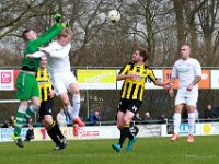 010 2016 DOS37 Genemuiden  09-04-2016: Voetbal: DOS 37 v SC Genemuiden: Vriezenveen/Patrick Nitert (l) of DOS '37, Jasper bremmer (m) of Genemuiden, Lennard Mulderij of DOS '37, Mike van der Kooy (r) of Genemuiden/Hoofdklasse C zaterdagamateurvoetbal.