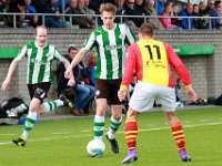 008 2016 Genemuiden CSV Apeldoorn  16-04-2016: Voetbal: SC Genemuiden v CSV Apeldoorn: Genemuiden/Arjen Netjes (l), Job van Dalfsen (m) of Genemuiden/Hoofdklasse C zaterdagamateurvoetbal