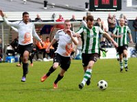 016 2016 Drachtster Boys Genemuiden  30-04-2016: Voetbal: Drachtster Boys v Genemuiden: Drachten / (Iloba Achuna (l), Richard Hamstra (m) of Drachtster Boys, Jacco Riemens (r) of Genemuiden / Hoofdklasse C zaterdag amateurvoetbal