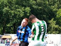 006 2016 ACV Assen SC Genemuiden  20-08-2016: Voetbal: ACV v SC Genemuiden: Assen/Arjen Hagenauw  (l) of Assen, Dirk Muis (3) of Genemuiden/Hoofdklasse B zaterdagamateurvoetbal