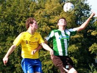 013 2016 Staphorst Genemuiden  24-09-2016: Voetbal: Staphorst v SC Genemuiden: Staphorst / Roelof de Jong (l) of Staphorst, Danny Menting (r) of Genemuiden / Zaterdagamatuervoetbal hoofdklasse B / : SC Genemuiden, VV Staphorst, Roelof de Jong, Danny Menting