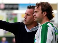 027 2016 Genemuiden Sparta Nijkerk  01-10-2016: Voetbal: SC Genemuiden v Sparta Nijkerk: Genemuiden/ Hoofdklasse B zaterdagamateurvoetbal/ Trainer coach Jan van Raalte (l), Patrick Lip (r) of Genemuiden / : SC Genemuiden, Sparta Nijkerk, Jan van Raalte, Patrick Lip