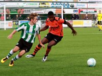 029 2016 Genemuiden Sparta Nijkerk  01-10-2016: Voetbal: SC Genemuiden v Sparta Nijkerk: Genemuiden/ Hoofdklasse B zaterdagamateurvoetbal/ Frank Jansen (l) of Genemuiden, Brian Bawuah (r) of Sparta Nijkerk / : SC Genemuiden, Sparta Nijkerk, Frank Jansen, Brian Bawuah