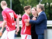 022 2016 DOVO Genemuiden  08-10-2016: Voetbal: Dovo v SC Genemuiden: Veenendaal / Trainer-Coach Gert Kruijs (r) of DOVO / : DOVO, SC Genemuiden, Gert Kruijs