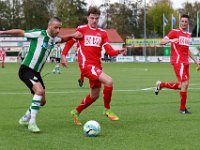 011 2016 Genemuiden Barneveld  05-11-2016: Voetbal: SC Genemuiden v SDVB: Genemuiden / Omar Kavak (l) of Genemuiden, Maarten van de Groep (m), Geert van de Veen (r) of SDV Barneveld / : SC Genemuiden, SDVB, SDV Barneveld, Omar Kavak, Maarten van de Groep, Geert van de Veen