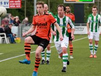011 2017 Sparta Nijkerk Genemuiden  08-04-2017: Voetbal: Sparta Nijkerk v SC Genemuiden: Nijkerk/Sebastian van Kammen (l) of Nijkerk, Patrick Lip (r) of Genemuiden/ : SC genemuiden, Sparta Nijkerk, Zaterdagamateurvoetbal, Hoofdklasse B, Sebastian van Kammen, Patrick Lip