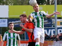 023 2017 Sparta Nijkerk Genemuiden  08-04-2017: Voetbal: Sparta Nijkerk v SC Genemuiden: Nijkerk/Erik Rotman (l) of Genemuiden, Donny van der Wal (m) of Nijkerk, Jacco Riemens (r) of Genemuiden/ : SC genemuiden, Sparta Nijkerk, Zaterdagamateurvoetbal, Hoofdklasse B, Erik Rotman, Donny van der Wal, Jacco Riemens