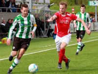 018 2017 Genemuiden AZSV  22-04-2017: Voetbal: SC Genemuiden v AZSV: Genemuiden/Anne van der Kolk (l) of Genemuiden, Mart Schutten 9r) of AZSV/ : SC Genemuiden, AZSV Aalten, Zaterdagamateurvoetbal, Hoofdklasse B, Anne van der Kolk, Mart Schutten