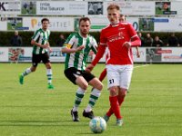 038 2017 Genemuiden AZSV  22-04-2017: Voetbal: SC Genemuiden v AZSV: Genemuiden/Jacco Riemens (l) of Genemuiden, Niek te Veluwe (r) of AZSV/ : SC Genemuiden, AZSV Aalten, Zaterdagamateurvoetbal, Hoofdklasse B, Jacco Riemens, Niek te Veluwe