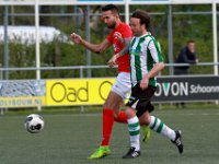 003 2017 Excelsior Genemuiden  29-04-2017: Voetbal: Excelsior 31 v SC Genemuiden: Rijssen/Boy Boeloerditi (l) of Excelsior, Patrick Lip (r) of Genemuiden/ : SC Genemuiden, Excelsior '31, Hoofdklasse B, Zaterdagamateurvoetbal, Boy Boeloerditi, Patrick Lip