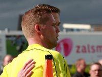 018 2017 Genemuiden - Urk  09-09-2017: Voetbal: SC Genemuiden v Urk: Genemuiden/Referee Maurice Paarhuis/ : SC Genemuiden, SV Urk, Maurice Paarhuis