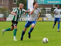 012 2017 DFS - Genemuiden  16-09-2017: Voetbal: DFS v SC Genemuiden: Opheusden/Omar Kavak (l) of Genemuiden, Tim Sanders (m), Noe Bokila (r) of DFS/ : sv DFS, SC Genemuiden, Hoofdklasse B, Omar Kavak, Tim Sanders, Noe Bokila