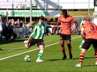 004 2017 Genemuiden Sparta Nijkerk  23-09-2017: Voetbal: SC Genemuiden v Sparta Nijkerk: Genemuiden/Frank Kurman (l) of Genemuiden, Brian Bawuah (r) of Nijkerk/ : SC genemuiden, Sparta Nijkerk, Hoofdklasse B, Zaterdagamateurvoetbal, Frank Kuurman, Brian Bawuha