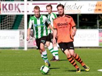 006 2017 Genemuiden Sparta Nijkerk  23-09-2017: Voetbal: SC Genemuiden v Sparta Nijkerk: Genemuiden/Robert Boes (l) of Genemuiden, Fran Heus (r) of Nijkerk/ : SC genemuiden, Sparta Nijkerk, Hoofdklasse B, Zaterdagamateurvoetbal, Robert Boes, Frank Heus