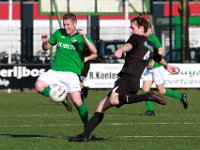008 2017 Eemdijk Genemuiden  14-10-2017: Voetbal: Eemdijk v SC Genemuiden: Eemdijk/Maikel de Harder (l) of Eemdijk, Roelof de Jong (r) of Genemuiden/ : SC Genemuiden, v.v. Eemdijk, Zaterdagamateurvoetbal, Hoofdklasse B, Maikel de Harder, Roelof de Jong