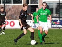 010 2017 Eemdijk Genemuiden  14-10-2017: Voetbal: Eemdijk v SC Genemuiden: Eemdijk/Rick Doorn (l) of Genemuiden, David van de Groep (r) of Eemdijk/ : SC Genemuiden, v.v. Eemdijk, Zaterdagamateurvoetbal, Hoofdklasse B, Rick Doorn, David van de Groep