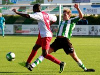 028 17 18 Genemuiden HZVV  21-10-2017: Voetbal: SC Genemuiden v HZVV: Genemuiden/Kelly Joao (l) of HZVV, Rick Doorn (r) of Genemuiden/ : SC Genemuiden, HZVV, Hoogeveen, Zaterdagamateurvoetbal, Hoofdklasse B, Kelly Joao, Rick Doorn