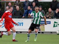 004 17 18 Genemuiden Berkum  04-11-2017: Voetbal: SC Genemuiden v Berkum: Genemuiden/Björn Bakker (l) of Berkum, Omar Kavak (r) of Genemuiden/ : SC Genemuiden, vv Berkum, Hoofdklasse B, Zaterdagamateurvoetbal, Björn Bakker, Omar Kavak