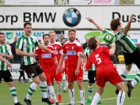 005 17 18 Genemuiden Berkum  04-11-2017: Voetbal: SC Genemuiden v Berkum: Genemuiden/Genemuiden vs Berkum/ : SC Genemuiden, vv Berkum, Hoofdklasse B, Zaterdagamateurvoetbal, Jacco riemens, Dirk Muis, Roelof de Jong