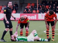 HL20180310028  10-03-2018: Voetbal: Sparta Nijkerk v SC Genemuiden: Nijkerk/Ref Virancikli (l), Dennis van der Wal (m), Mohammed Al Haydar (r) of Sparta Nijkerk, Sijmon Eenkhoorn (fr) of Genemuiden/ : Sparta Nijkerk, Sportclub Genemuiden, Hoofdklasse B, Zaterdagamateurvoetbal, Virancikli, Dennis van der Wal, Mohammed Al Haydar, Sijmon Eenkhoorn