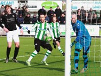 HL20180317018  17-03-2018: Voetbal: SC Genemuiden v DFS: Genemuiden/Mart Raterink (l) of DFS, Omar Kavak (m) of Genemuiden, Peter Veeneman (r) of DFS/ : SC Genemuiden, DFS, Zaterdagamateurvoetbal, Hoofdklasse B, Mart Raterink, Omar Kavak, Peter Veeneman