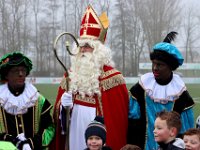 HL202112040027  Sinterklaas & pieten bezoeken Sportclub Genemuiden. : Sinterklaas, Pieten, SC Genemuiden