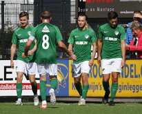 HL20250830010 BUNSCHOTEN, NETHERLANDS - AUGUST 30, 2025: Team of Eemdijk. Competition match between vv Eemdijk vs SC Genemuiden at Sportcomplex de Vinken on august 30, 2025...