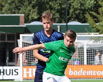 HL20250830016 BUNSCHOTEN, NETHERLANDS - AUGUST 30, 2025:Rens van Benthem (l) of Genemuiden, Jesper van Dalen (r) of Eemdijk. Competition match between vv Eemdijk vs SC...
