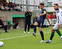 HL20250927004 GENEMUIDEN, NETHERLANDS - SEPTEMBER 27: Jens Jurn Streutker (l) of Genemuiden, Mohammed Iallouchen (r) of HSC. Competition match between SC Genemuiden vs HSC...