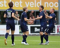 HL20250927017 GENEMUIDEN, NETHERLANDS - SEPTEMBER 27: Team of Genemuiden. Competition match between SC Genemuiden vs HSC '21 at Sports complex “the Wetering” on september 27,...