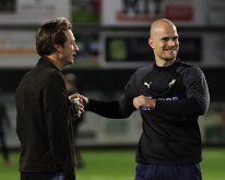 HL20251020001 Oud-spelers Sportclub Genemuiden nemen afscheid tijdens Biestemerkeumpien.