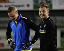 HL20251020007 Oud-spelers Sportclub Genemuiden nemen afscheid tijdens Biestemerkeumpien.