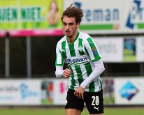 HL20251025011 GENEMUIDEN, NETHERLANDS - OKTOBER 25: Hadde Pleijsier of Genemuiden. Competition match between SC Genemuiden vs Harkemase Boys at Sports complex “the Wetering”...