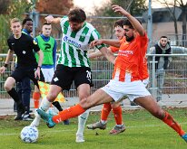 HL20251108010 TIEL, NETHERLANDS - NOVEMBER 8: Berwout Beimers (l) of Genemuiden, Niek Hoogveld (m), Mohamed El Makrini (r) of TEC. Competition match betweensv TEC vs SC...