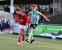 HL20260207017 WOERDEN, NETHERLANDS - FEBRUARY 2026: Jeffrey Buitenweg (l) of Sportlust, Jasper Tuinman (r) of Genemuiden. Competition match between Sportlust '46 vs SC...