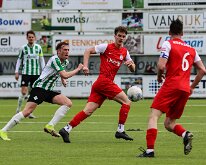 HL20260321012 GENEMUIDEN, NETHERLANDS - MARCH 21: Nick Buitink (l) of Genemuiden, Jules Stokkers (r) of Hercules. Competition match between SC Genemuiden vs USV Hercules at...
