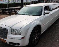 HL20260411002ALLSTARS Vriendschappelijk treffen tussen Sportclub Genemuiden 5 tegen het All Stars team, (mensen met een beperking), op sportpark de Wetering te Genemuiden.