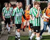 HL20260411018ALLSTARS Vriendschappelijk treffen tussen Sportclub Genemuiden 5 tegen het All Stars team, (mensen met een beperking), op sportpark de Wetering te Genemuiden.